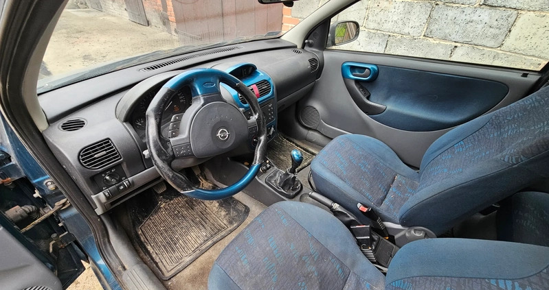 Opel Corsa cena 2500 przebieg: 238587, rok produkcji 2001 z Świdnica małe 4